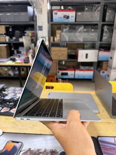 MacBook Air M1