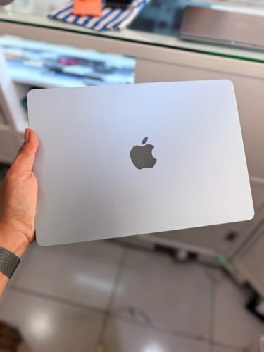 Macbook Air M4 13” 16/512GB មួយតឹកស្អាត