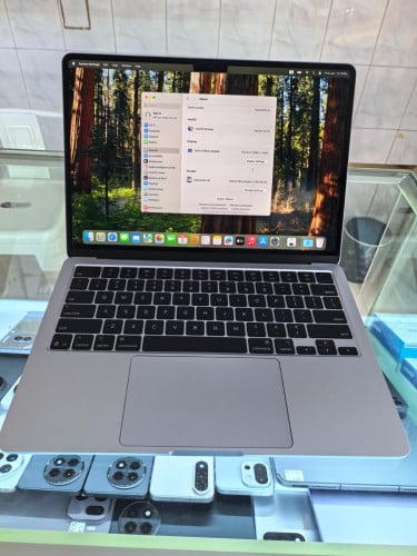 Macbook Air M4 13” 16/512GB មួយតឹកស្អាត