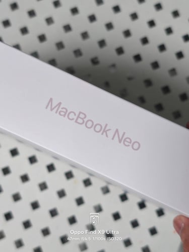 MacBook Neo 256GB Pink SA/A ថ្មី