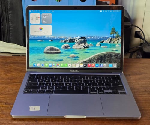 MacBook Pro 13" M1 2020 ដាក់លក់