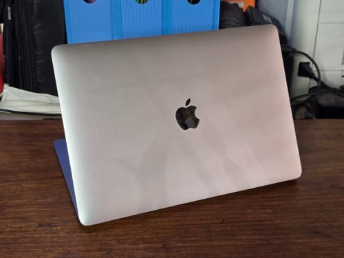 MacBook Pro 13" M1 2020 ដាក់លក់