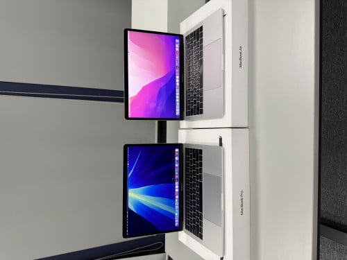 Macbook Pro 2019 Ram16G condition 99% លក់អត់បន្ទាន់ តម្លៃធូរចាប់ពី339$