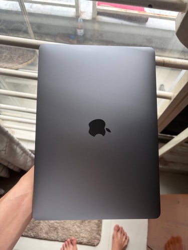 MacBook Pro M2 13inch ram8 ssd 512