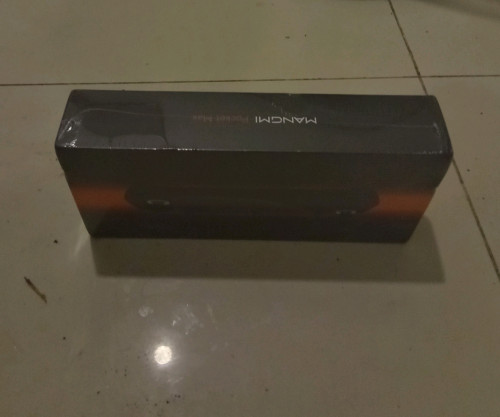 Mangmi Pocket Max, 7 inch screen. New, unopened!!
