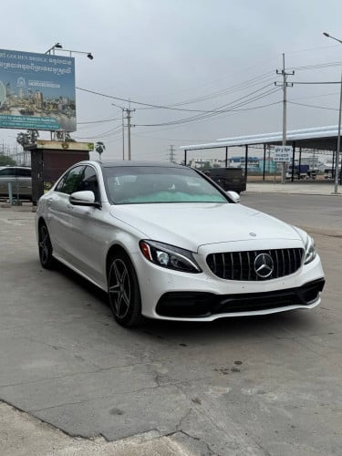 MERCEDES-BENZ C-300 2015 AMG PACKAGE ក្រដាសពន្ធ 🔵តម្លៃពិសេស 32,000$