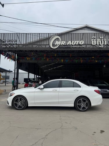 MERCEDES-BENZ C-300 2015 AMG PACKAGE ក្រដាសពន្ធ 🔵តម្លៃពិសេស 32,000$