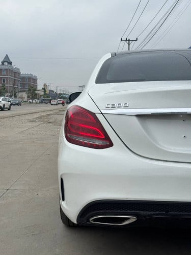 MERCEDES-BENZ C-300 2015 AMG PACKAGE ក្រដាសពន្ធ 🔵តម្លៃពិសេស 32,000$