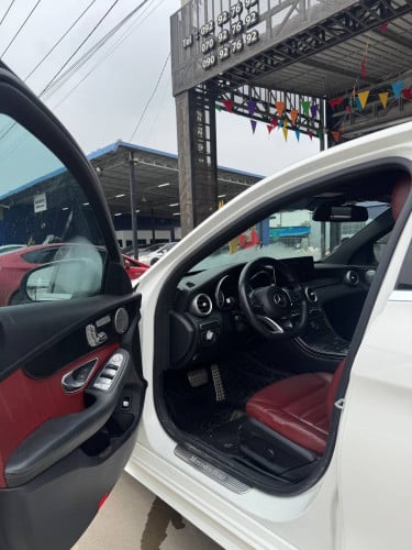 MERCEDES-BENZ C-300 2015 AMG PACKAGE ក្រដាសពន្ធ 🔵តម្លៃពិសេស 32,000$