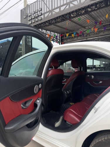 MERCEDES-BENZ C-300 2015 AMG PACKAGE ក្រដាសពន្ធ 🔵តម្លៃពិសេស 32,000$