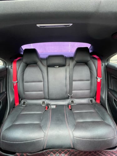 Mercedes Benz Cla 45 AMG 2014