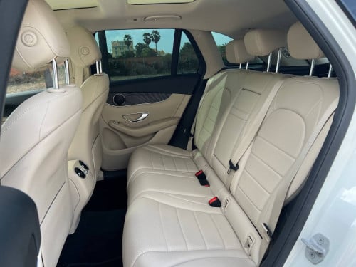 MERCEDES BENZ GLC300 Years: 2016 Option: AMG PACKAGE