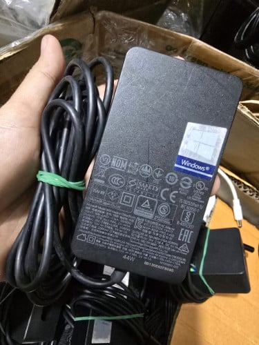 Microsoft Charger 44W = 25$ 65W = 35$ 102W = 65$