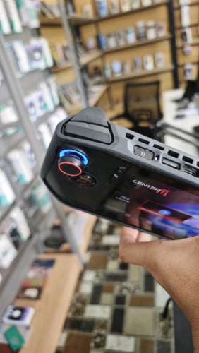 Msi Claw Ultra 7 នៅស្អាត 1TB