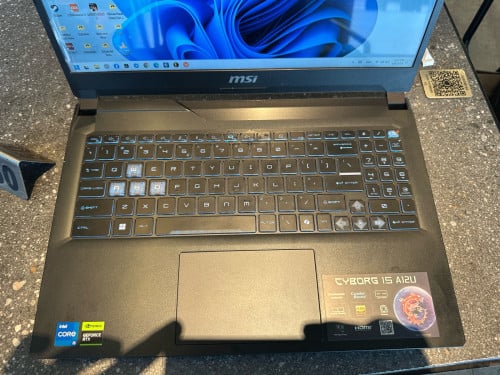 MSI CYBORG 15 A12U