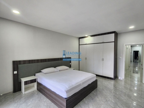N1008 | New Renovated 2 Bedrooms Riverside Area For Rent