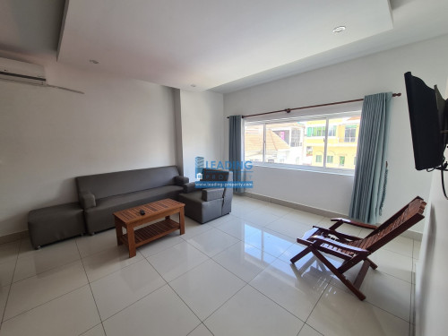 N1012 | Bright and Clean 2 Bedrooms Fully Furnished Apartment For Rent