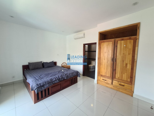 N1012 | Bright and Clean 2 Bedrooms Fully Furnished Apartment For Rent