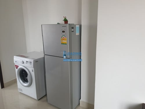 N563 | Western 1 Bedroom Serviced Apartment For Rent Near Russian Market