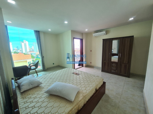 N972 | Nice Fully Furnished 2 Bedrooms Apartment with Lift for Rent Near Russian M