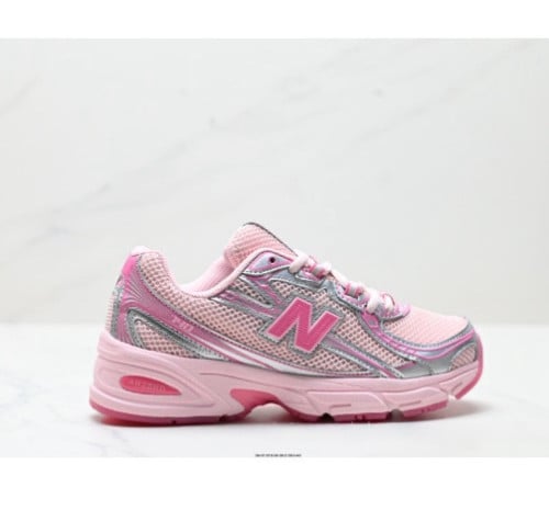 New Balance 740 Sneakers