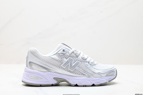New Balance 740 Sneakers
