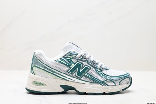 New Balance 740 Sneakers
