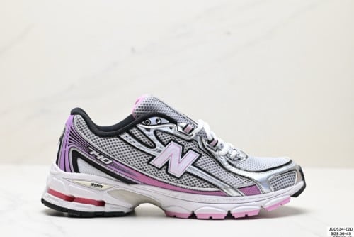 New Balance 740 Sneakers