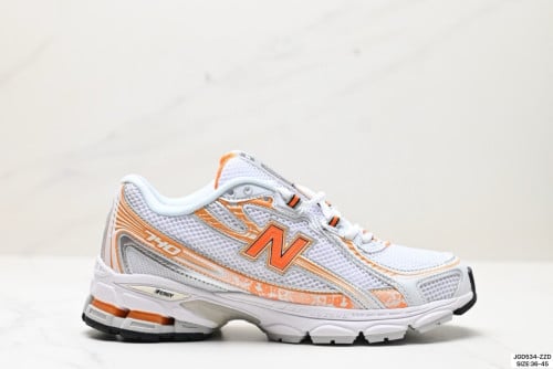 New Balance 740 Sneakers