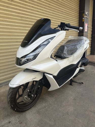 NEW HONDA PCX 125 2023 FROM JAPAN FOR SALE