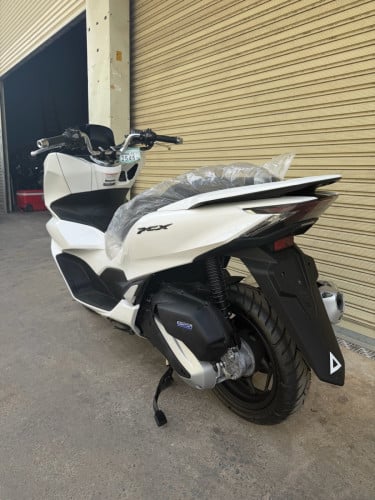 NEW HONDA PCX 125 2023 FROM JAPAN FOR SALE