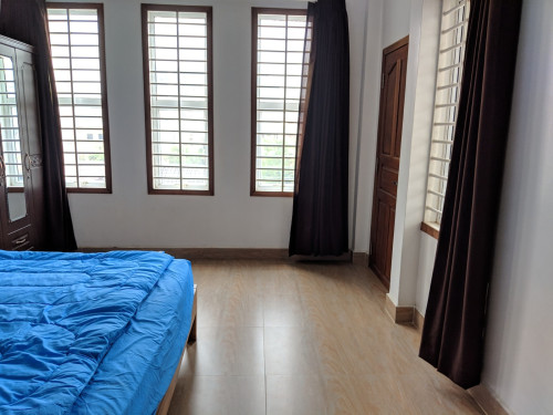Nice Large Balcony 2Bedroom Apartment BKK3 near BKK1