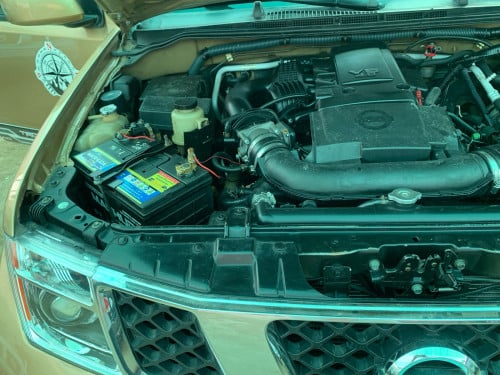 Nissan Frontier ឆ្នាំ 05 ប៉ុង1 សាំង + ហ្គាស