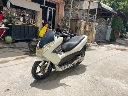 Pcx 012