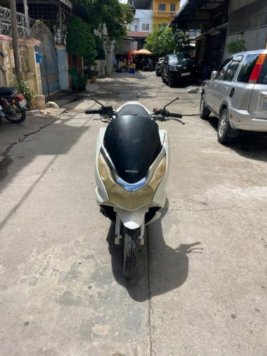Pcx 012