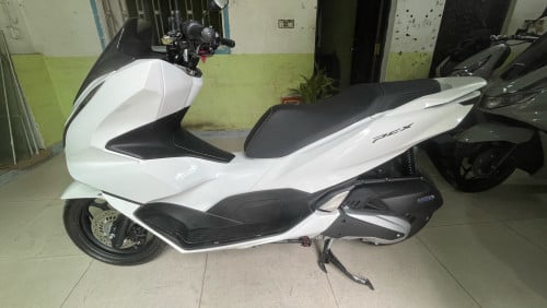 Pcx2021ជប៉ុនក្រដាស់ពន្ន2250$ទិញដាច់វៃដូ25ខេត្តក្រុងតេលេក្រាម077340440