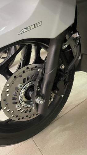 Pcx2021ជប៉ុនក្រដាស់ពន្ន2250$ទិញដាច់វៃដូ25ខេត្តក្រុងតេលេក្រាម077340440