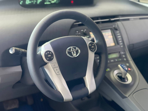 Prius 010 option 4 solar សូម ចុចលីងខាងក្រោមដើម្បើសួរពត៍មានបន្ថែម