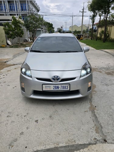 Prius 011 option 3 ម្ចាស់ដើម លក់