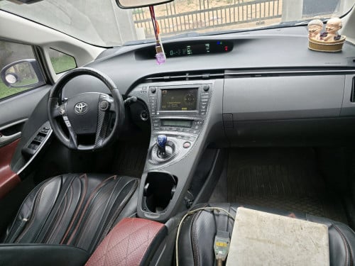 Prius 011 option 3 ម្ចាស់ដើម លក់