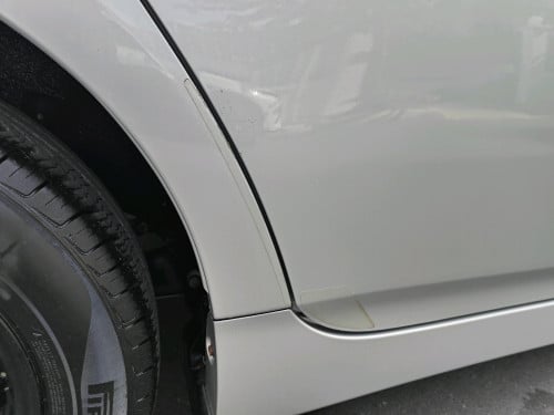 Prius 012 Options 3 16មុឺនម៉ាយហ្សុីន ខាងក្នុងសទឹកដោះគោ សំបកកង់Pirelliថ្មីទាំង4​ ក្រដាសពន្ធ​