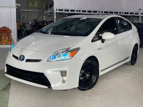 Prius 013 option 3  សូម ចុចលីងខាងក្រោមដើម្បើសួរពត៍មានបន្ថែម
