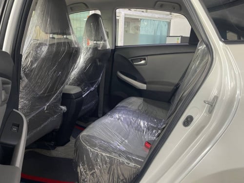 Prius 013 option 3  សូម ចុចលីងខាងក្រោមដើម្បើសួរពត៍មានបន្ថែម