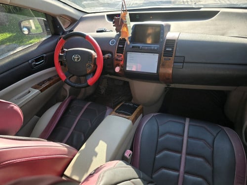 Prius 07 full option ម្ចាស់ដើម លក់