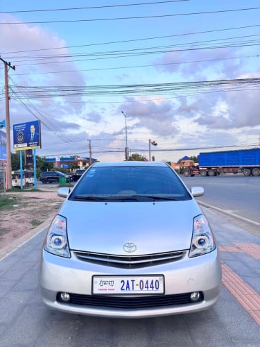 Prius 2006 លក់ប្រញាប់10200$ចចារ