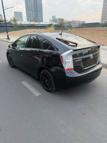 Prius 2010 ឡានមូល​ ពិន្ទុ​ 63