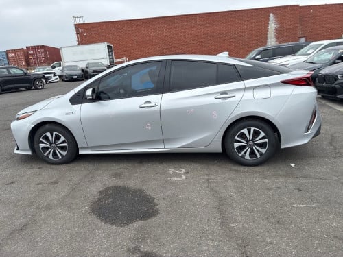 Prius prime 2019 - Full premium នាំចូលពីអាមេរិក