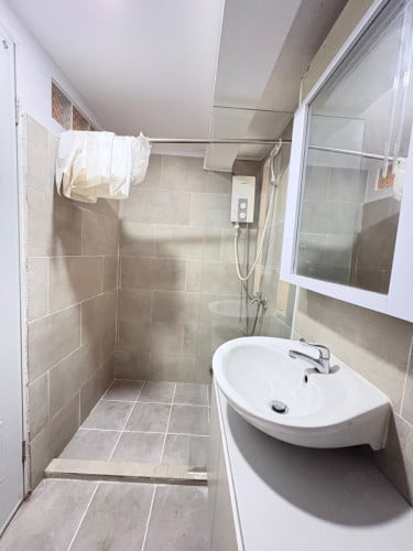 Private apartment near TK Avenue