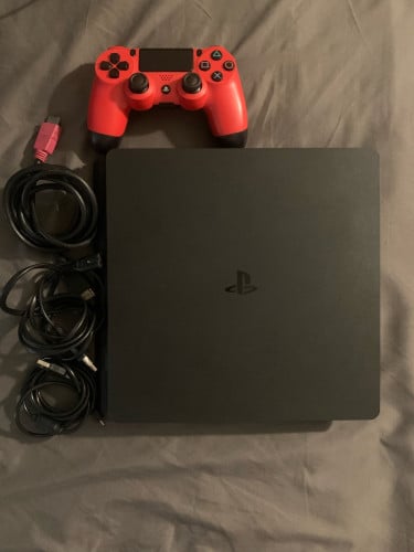 Ps4 slim 1T