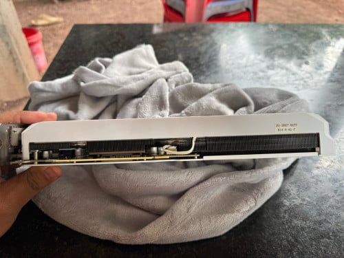 rtx 5070 white ram12G